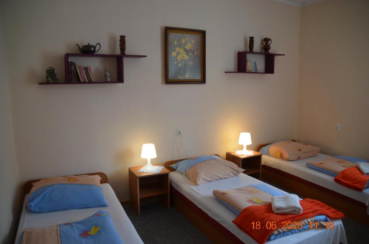 Green Hostel Краків Екстер'єр фото